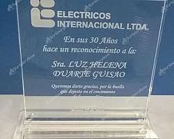 Placa de acrílico 10mm preço Placa de acrílico 10mm preço