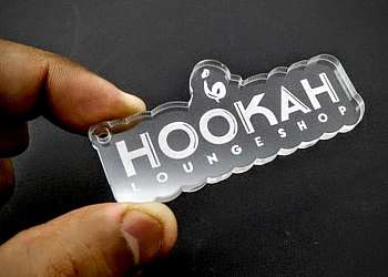 Etiqueta acrílica com corte a laser personalizada Etiqueta acrílica com corte a laser personalizada