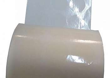 Etiqueta adesiva transparente
