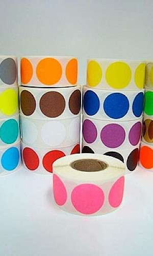 Etiquetas auto adesivas coloridas Etiquetas auto adesivas coloridas