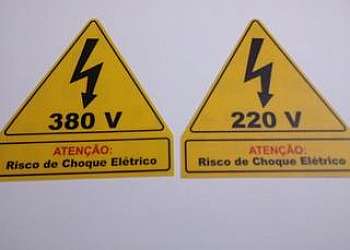 Etiquetas de identificação circuito elétrico disjuntor