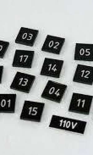 Placas de identificação de máquinas Placas de identificação de máquinas